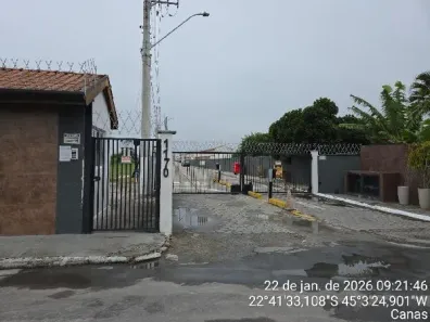 Casa com 2 Quartos à venda, 111m² no , Canas