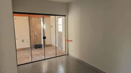 Casa com 2 Quartos à venda, 80m² no Conjunto Habitacional dos Trabalhadores, Santa Bárbara D'Oeste