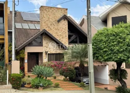 Sobrado com 5 Quartos à venda, 432m² no Zona 08, Maringá