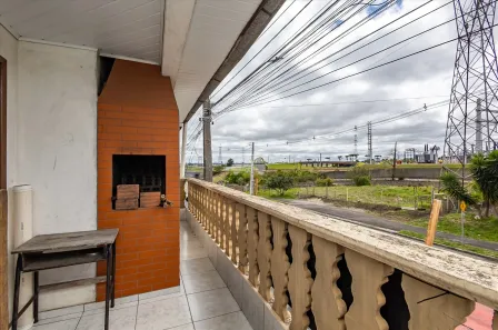 Sobrado com 4 Quartos à venda, 125m² no Cidade Industrial, Curitiba