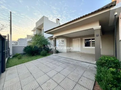 Casa com 2 Quartos para alugar, 114m² no Parque da Matriz, Gravataí