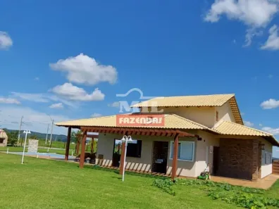 Fazenda/Sítio com 2 Quartos à venda, 2147m² no , Guapó