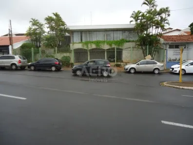Imóvel Comercial com 4 Quartos à venda, 600m² no Vila Nova Cidade Universitária, Bauru