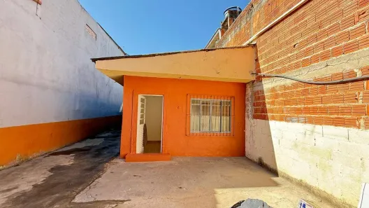 Casa com 1 Quarto para alugar, 90m² no Jardim Cláudio, Cotia