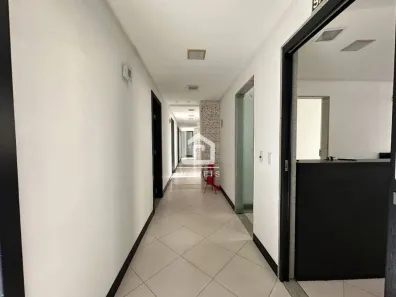 Sala Comercial à venda, 253m² no Praia da Costa, Vila Velha