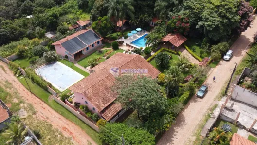 Fazenda/Sítio com 7 Quartos à venda, 610m² no Vila Maria Regina, Juatuba