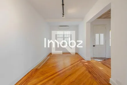 Casa com 3 Quartos à venda, 240m² no Jardim Europa, São Paulo