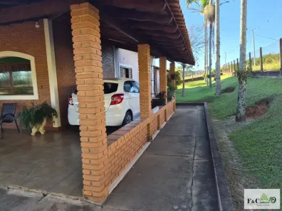 Fazenda/Sítio com 3 Quartos à venda, 232m² no Bairro dos Pires, Limeira