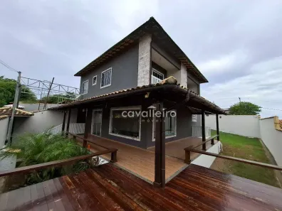 Casa com 4 Quartos à venda, 250m² no Araçatiba, Maricá