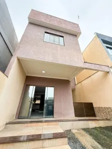 Casa com 3 Quartos à venda, 137m² no Granja dos Cavaleiros, Macaé