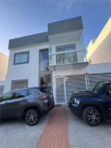 Casa com 3 Quartos à venda, 169m² no Buraquinho, Lauro de Freitas