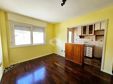Apartamento com 1 Quarto à venda, 42m² no São João, Porto Alegre