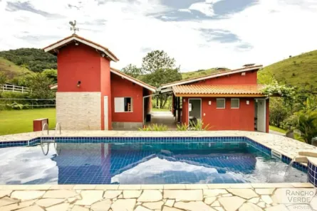 Fazenda/Sítio com 3 Quartos à venda, 2000m² no Santana, São José dos Campos