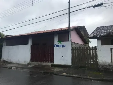 Casa com 2 Quartos à venda, 80m² no Jardim das Algas, Mongaguá