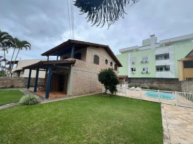 Casa com 4 Quartos à venda, 343m² no Canasvieiras, Florianópolis