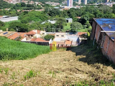 Lote/Terreno à venda, 435m² no Colinas de São Pedro, Pedreira