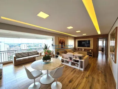 Apartamento com 3 Quartos à venda, 127m² no Jardim Caboré, São Paulo