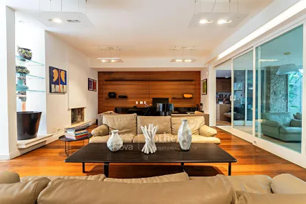 Casa com 3 Quartos à venda, 340m² no Jardim Europa, São Paulo