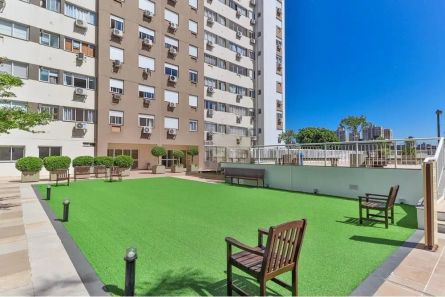 Apartamento com 2 Quartos à venda, 55m² no Passo da Areia, Porto Alegre