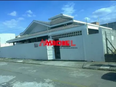 Casa com 4 Quartos à venda, 368m² no Loteamento Villa Branca, Jacareí