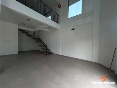 Sala Comercial para alugar, 102m² no Boa Vista, Joinville