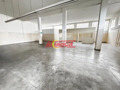 Galpão/Depósito/Armazém para alugar, 581m² no Jardim Vila Galvão, Guarulhos