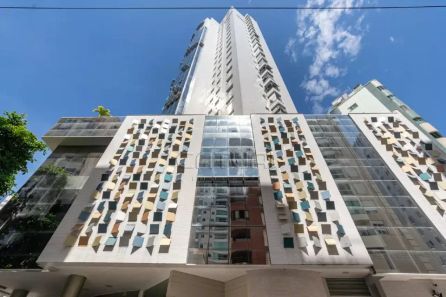 Apartamento com 3 Quartos à venda, 130m² no Centro, Balneário Camboriú
