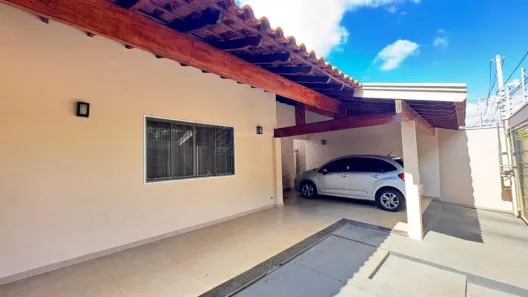 Casa com 3 Quartos à venda, 166m² no Jardim Roberto Selmi Dei, Araraquara