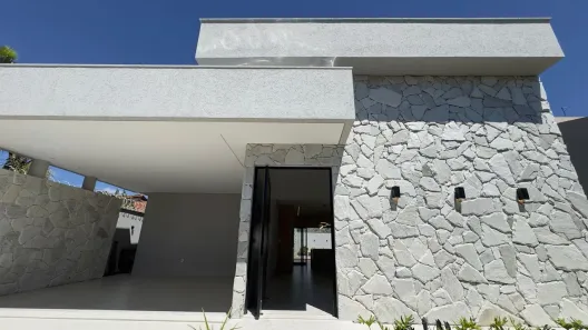 Casa com 3 Quartos à venda, 186m² no Jardim Atlântico, Goiânia