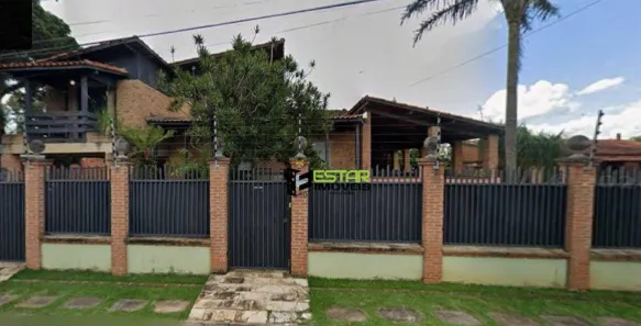 Casa com 3 Quartos para venda ou aluguel, 580m² no Chácaras Itapetininga, Atibaia