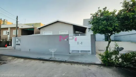 Casa com 3 Quartos à venda, 206m² no Jardim Tannus, Jundiaí