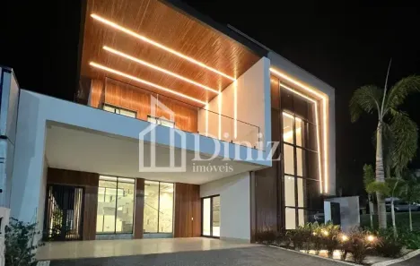 Casa de Condomínio com 4 Quartos à venda, 429m² no Boa Vista, Anápolis