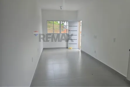 Casa com 2 Quartos para alugar, 67m² no Santa Cândida, Vinhedo
