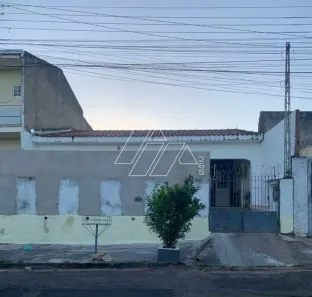 Casa com 2 Quartos à venda, 80m² no César de Almeida, Marília