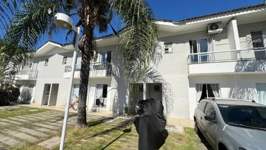 Casa de Condomínio com 3 Quartos à venda, 61m² no Guaratiba, Rio de Janeiro
