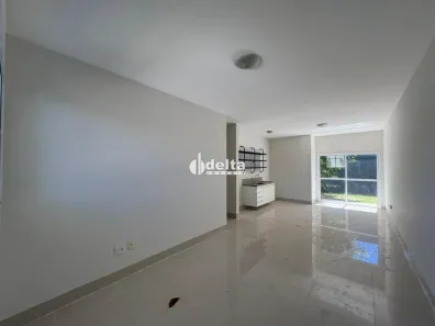 Casa de Condomínio com 3 Quartos à venda, 80m² no Laranjeiras, Uberlândia