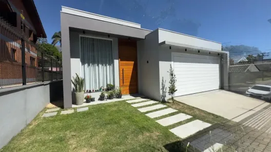 Casa à venda, 178m² no Ana Rech, Caxias do Sul