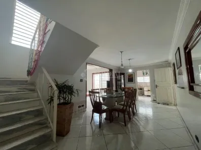 Sobrado com 4 Quartos à venda, 600m² no Nova Piracicaba, Piracicaba