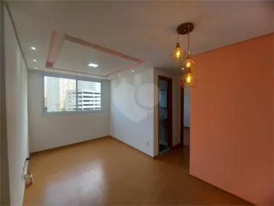Apartamento com 2 Quartos para alugar, 44m² no Jardim Íris, São Paulo