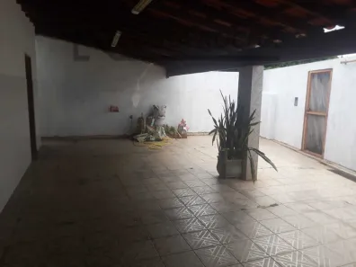 Casa com 3 Quartos para venda ou aluguel, 176m² no Jardim São Judas Tadeu, Sorocaba
