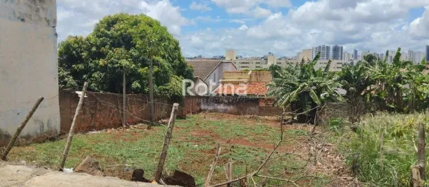 Lote/Terreno à venda, 360m² no Jaraguá, Uberlândia