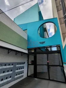 Apartamento com 1 Quarto para alugar, 20m² no Zona 7, Maringá