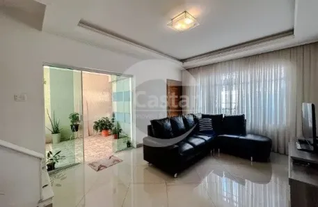 Sobrado com 3 Quartos à venda, 244m² no Vila Regente Feijó, São Paulo