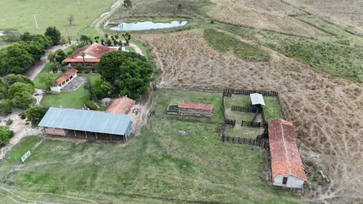 Fazenda/Sítio com 3 Quartos à venda, 150m² no , Capela do Alto