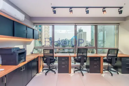 Sala Comercial à venda, 44m² no Menino Deus, Porto Alegre