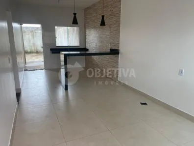 Casa com 3 Quartos à venda, 137m² no Loteamento Monte Hebron, Uberlândia