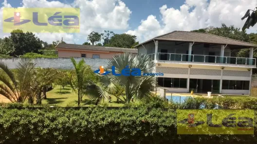 Fazenda/Sítio com 3 Quartos à venda, 1678m² no Jardim Novo Horizonte, Suzano
