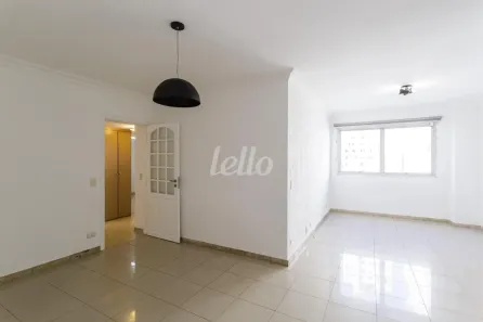 Apartamento com 3 Quartos para alugar, 110m² no Vila Uberabinha, São Paulo