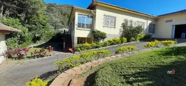 Casa com 1 Quarto à venda, 400m² no Quitandinha, Petrópolis