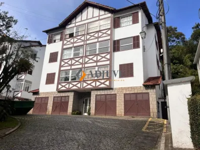 Apartamento com 2 Quartos para alugar, 57m² no Centro, Petrópolis